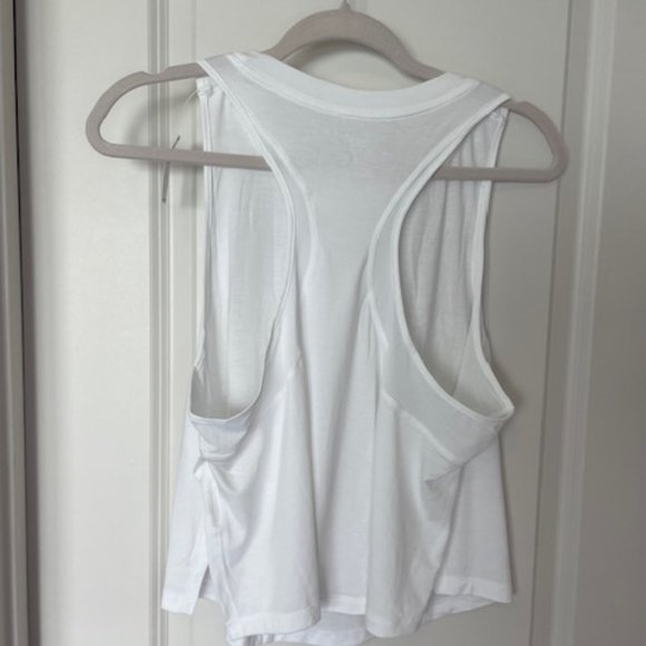 Old Navy‎ Active- Side Slit Tank - Picture 4 of 4